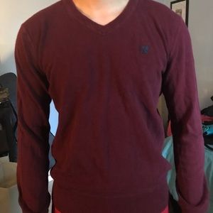 Men’s size medium American Eagle sweater.